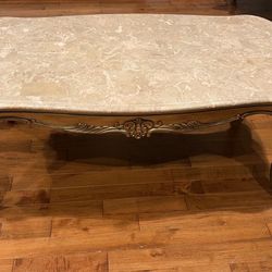Homelegance Florentina Cocktail Table in Gold (coffee table)