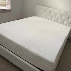 Wayfair Sleep 12” King Mattress - Like New Condition