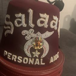 Vintage Shriner Fez With Hard Carrying Case+ 2 Pins