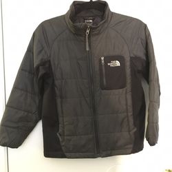 North Face Boys Size M 10-12 coat. Green Used