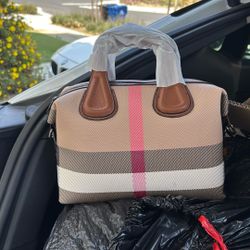 Women’s Handbag 