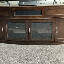 FREE Wood TV Stand 