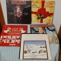 5 Christmas vinyls, records, albums