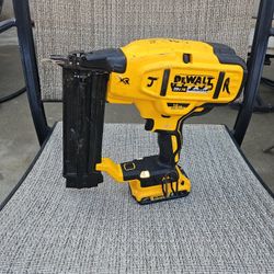 Dewalt