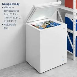 Insignia 5 Cu Ft Chest Freezer - White - In box