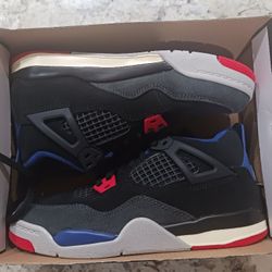 Jordan 4 Retro "Rare Air"