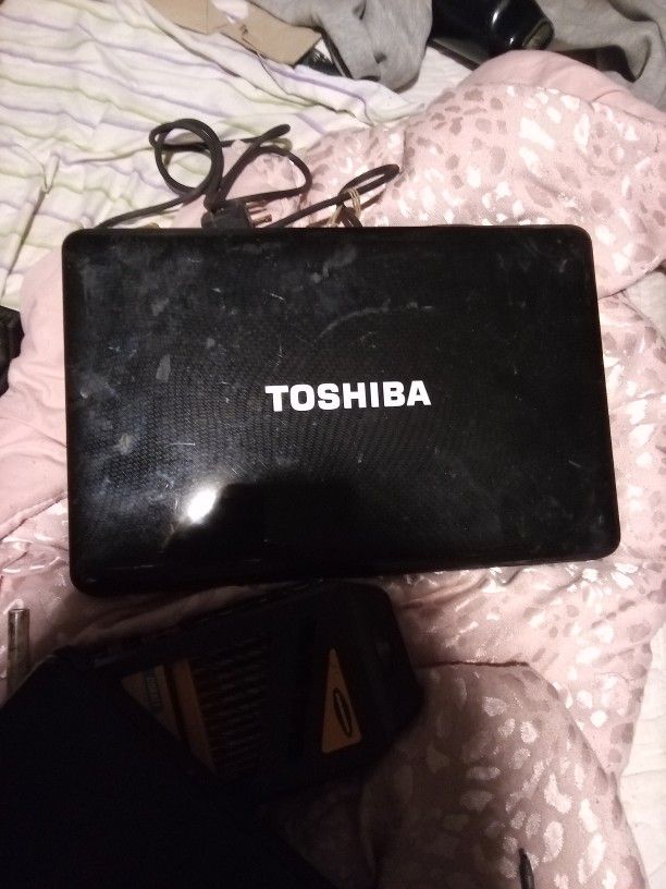 Toshiba Satellite Laptop 