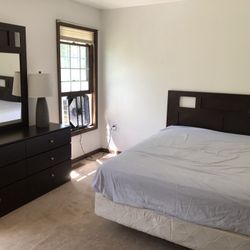 Bedroom Set 4 piece