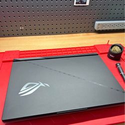Asus Rog Strix Scar 16 Laptop RTX4080