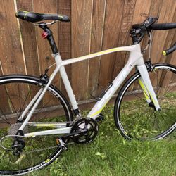 Fuji Supreme 2.3 Women’s Bike 
