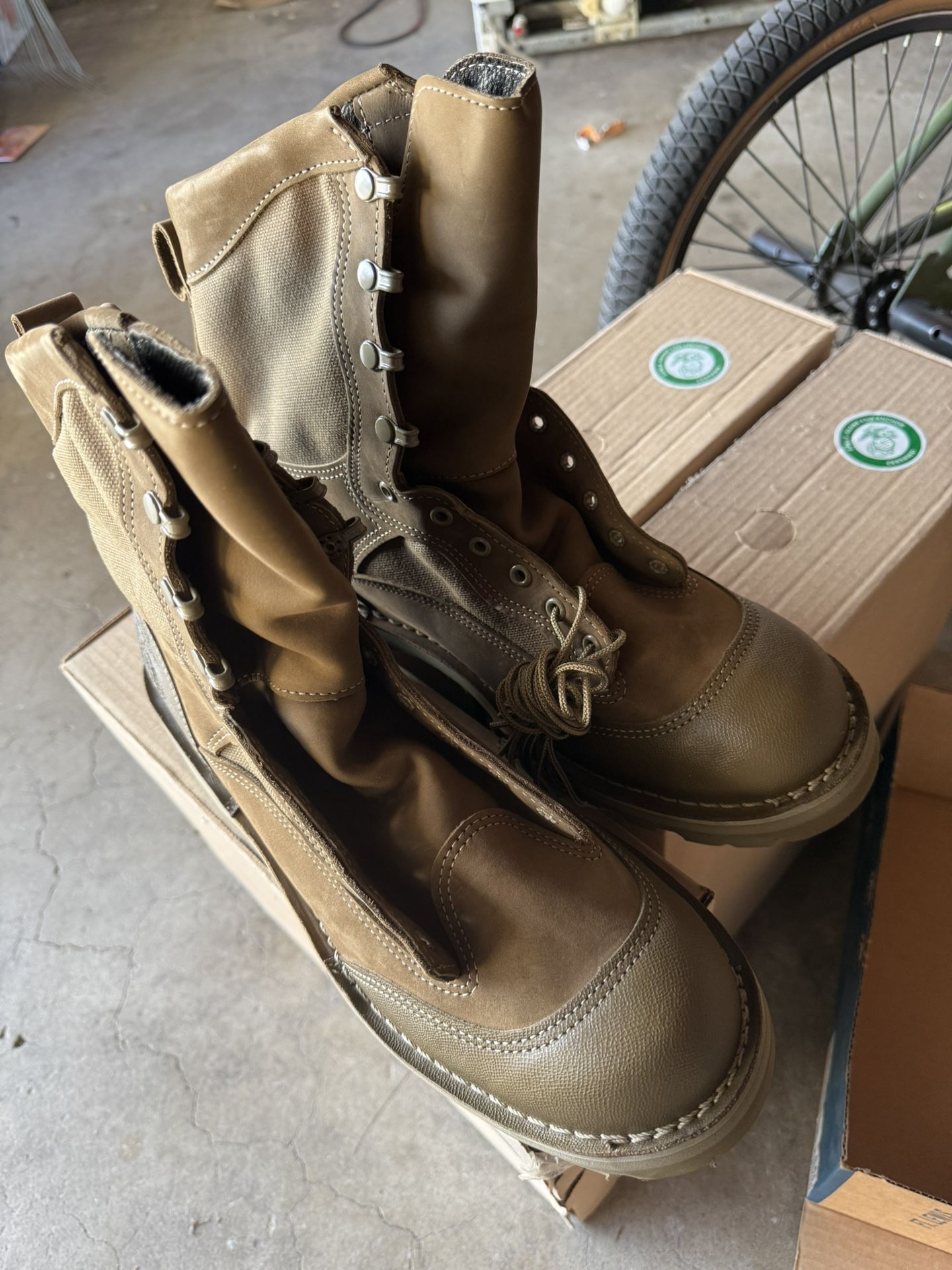 Official USMC Boots