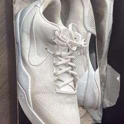 Nike Kobe 8 Size 7Y
