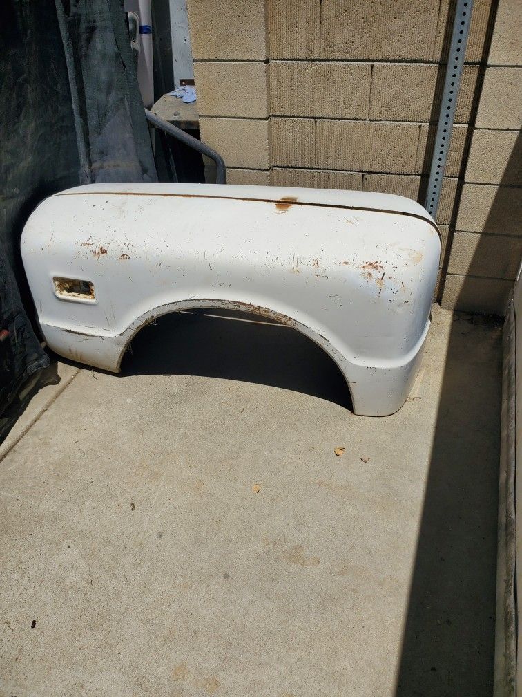 68-72 Chevy Stepside Fenders