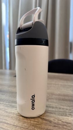 Owala FreeSip 16 oz White Gray Water Bottle with Straw Lid Pre-Owned
