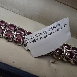 Ruby Bracelet 31cts