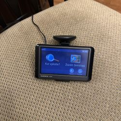 This is a Garmin nüvi portable GPS navigation system.  