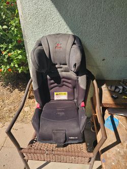 Free Diano Has No Straps, Must Be Used With Seat Belts