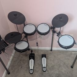 Simmons Titan 20 electronic drum kit