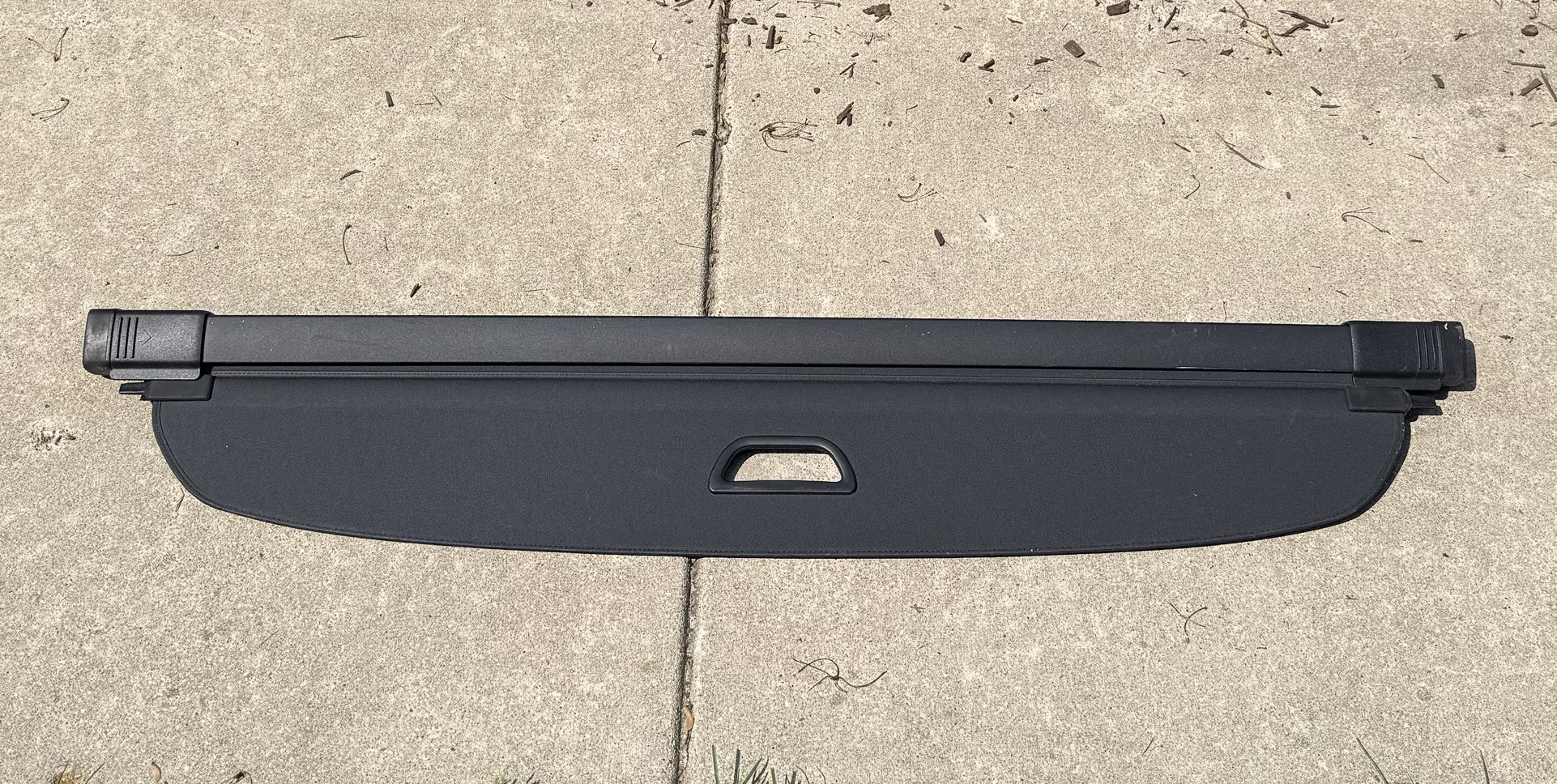 OEM Genuine Mercedes Benz GLC GLC300 Cargo Cover Trunk Shade Black 2016 - 2021