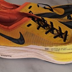 Nike ZoomX Vaporfly Sneakers