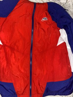 Nike windbreaker size m