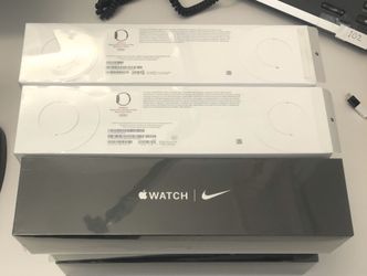 Brandnew Apple Watch series 5 44mm GPS +Cellular