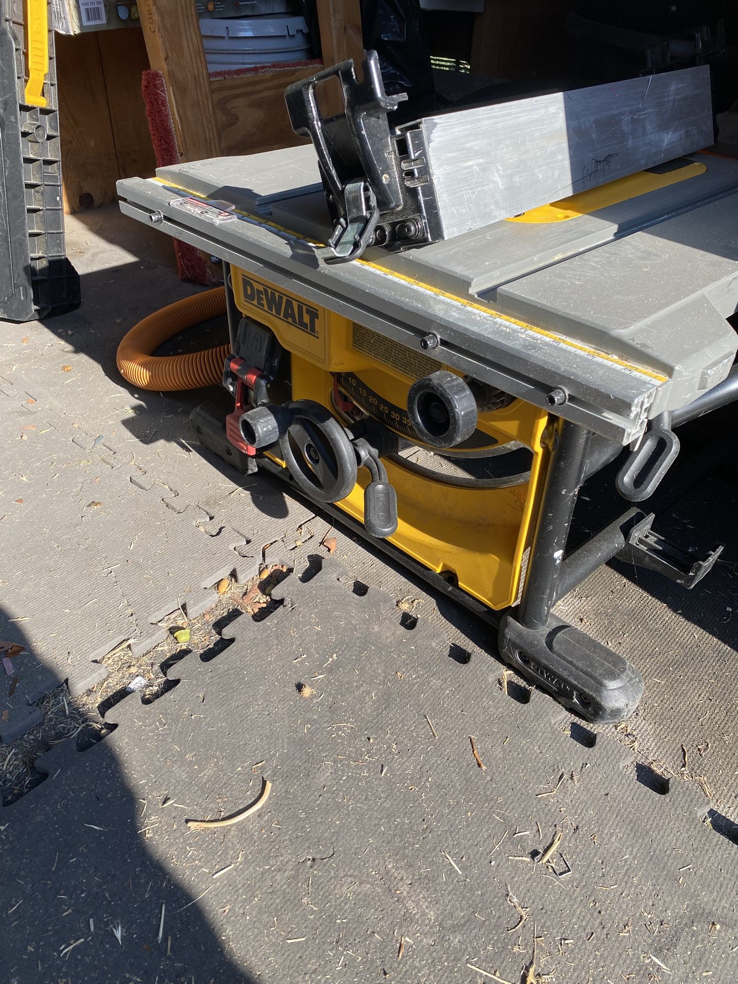 Dewalt Table Saw