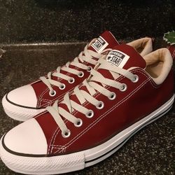 Converse mens 10 Like new 