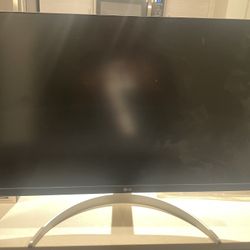  4K UHD Monitor For Sale