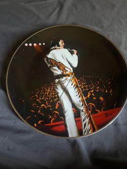 Elvis Presley collectors plate