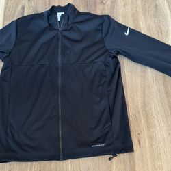 Nike STORM-FIT Golf Jacket - Men’s Medium