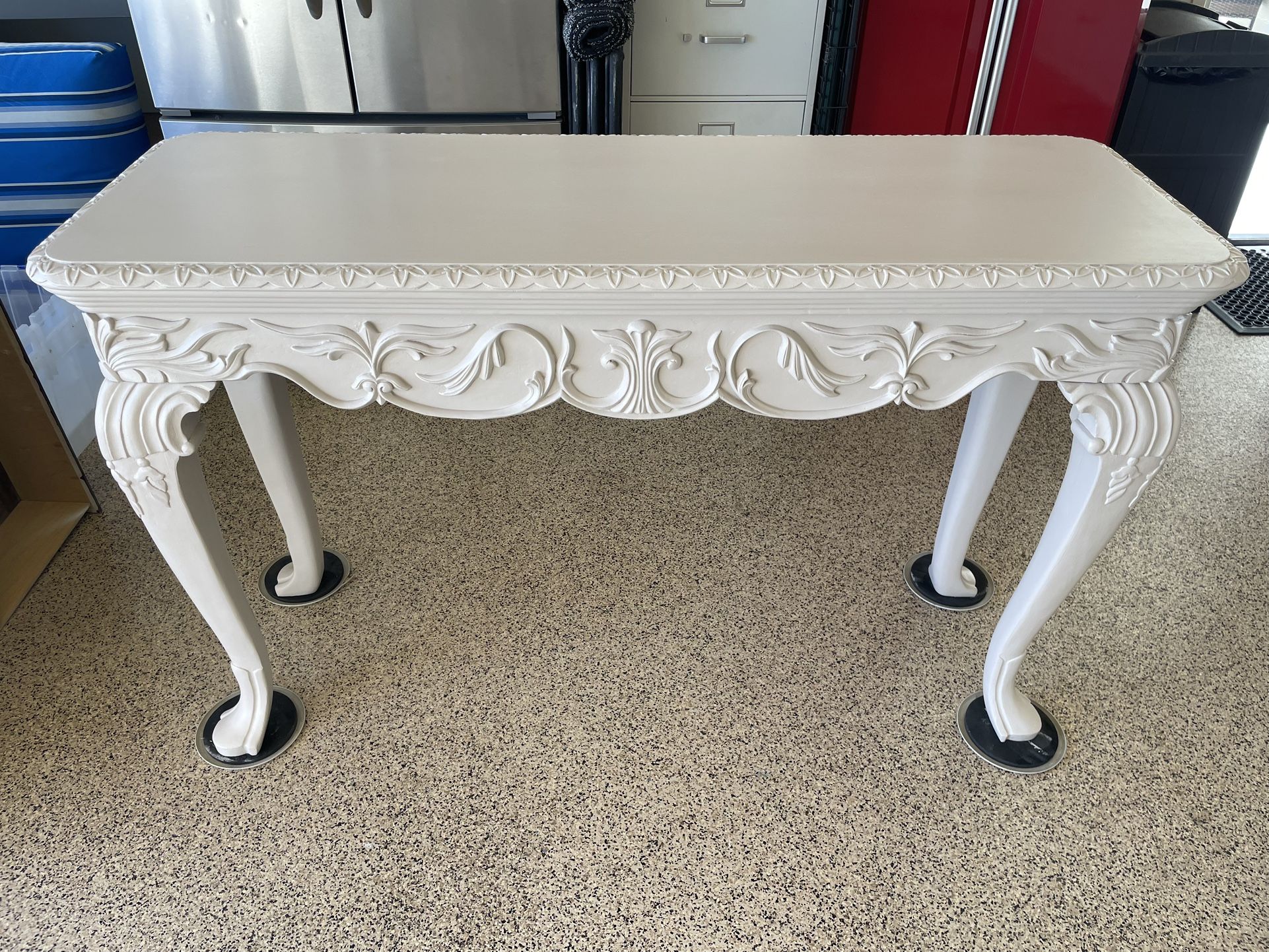 Entry Table/Buffet/Accent Table/Desk