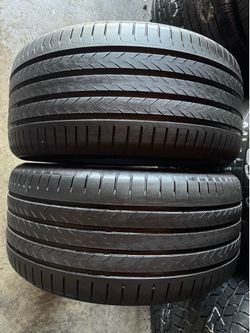 Pair of 285 40 20 Continental eco contact tires