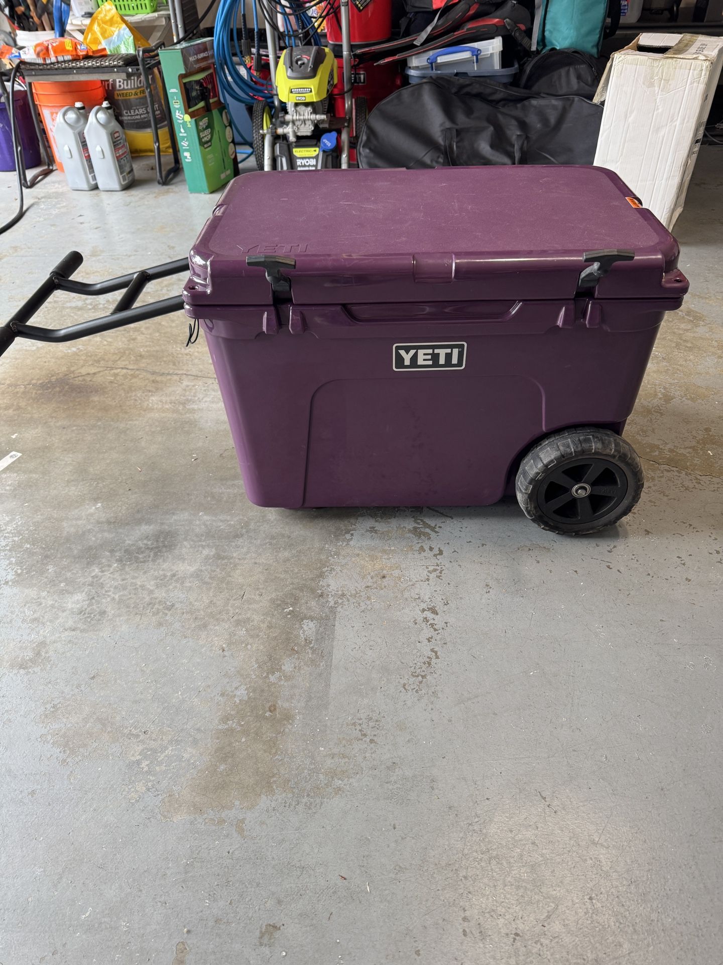 Yeti Tundra Haul Nordic Purple