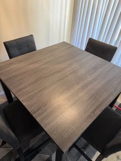 5-Piece Counter Height Dining Set w/ Rug