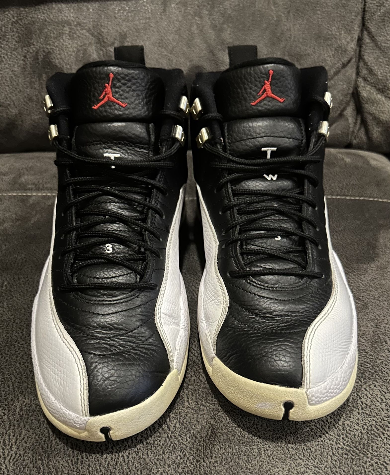 Jordan 12 Mid Playoff