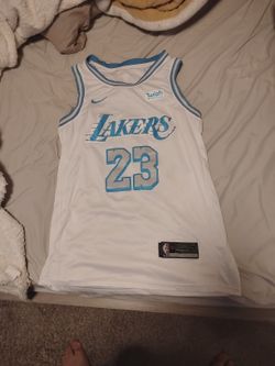 2020-2021 LeBron James Jersey Size 50