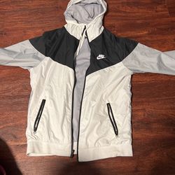 Small Nike jacket 
