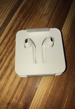 iPhone 7 headphones new