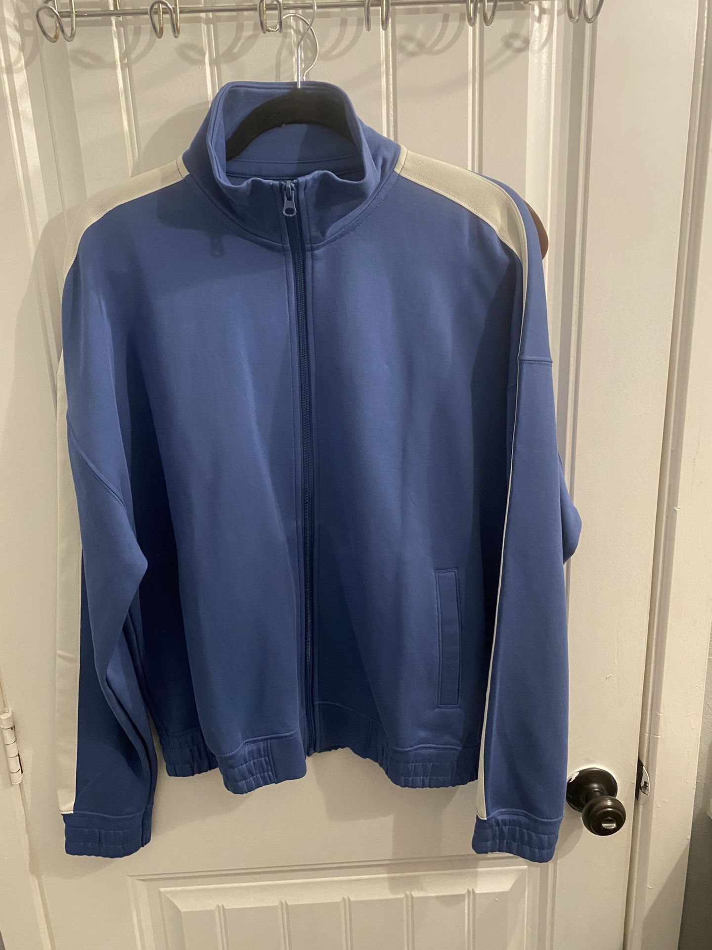 Hollister Mens Sweater Size L