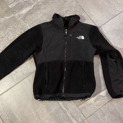 Women North Face Sweater