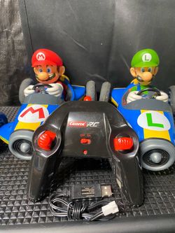 Carrera RC Mario Kart RC Cars Set with Controller