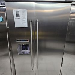 42" KITCHENAID BUILT IN STAINLESS STEEL REFRIGERATOR