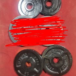 70Lbs 2" HOLE OLYMPIC PLATES. 2-25s.  2-10s 
11525 S  HALSTED/ 7111.S WESTERN WALGREENS 
70$      CASH ONLY AS IS.