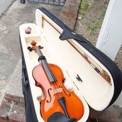 2 Crescent Violins