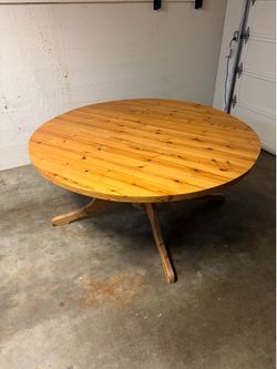 Solid Wood Extendable Dining Table