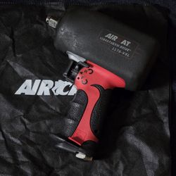 AIRCAT Pneumatic Tools 1178-VXL: 1/2-Inch Vibrotherm Drive Impact Wrench 1,300 ft-lbs of Torque - Standard Anvil