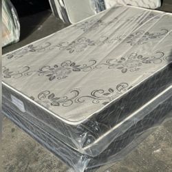 Queen Size Mattress 