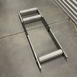 Performance cycling rollers, folding. 