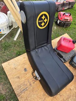Pittburgh Steelers Game Rocker Chair